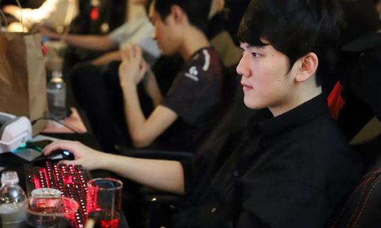 DOTA2 VG错失正赛资格 ESL中国区线下赛即将开战